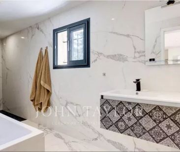 Maison à louer Valbonne, Cote d'Azur, France7 000 EUR / Mois - Photo 6