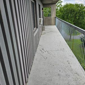 Beau 4 1/2 à louer à Laval - Photo 2