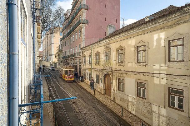 Apartment T4 in Santa Maria Maior, Lisboa - Photo 1