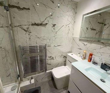 The Pines, Knyveton Road, Bournemouth, Dorset, BH1 - Photo 6