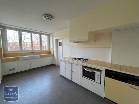 Location Appartement 3 pièces 92m² ST NAZAIRE 44600 - Photo 4