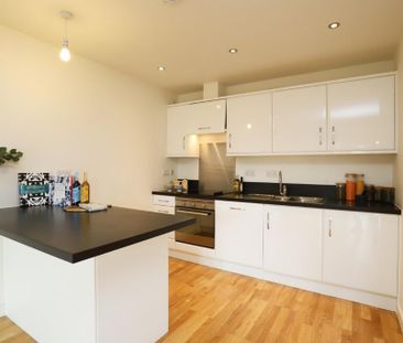 2 bedroom apartment to rent - Photo 5