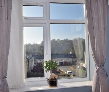 2 bedroom maisonette to rent - Photo 1