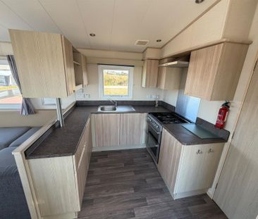 Main Road, Mappleton - Photo 6