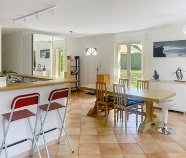 Location Maison 4 pièces 113m² ST ANDRE DE CUBZAC 33240 - Photo 2