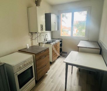 Location Appartement 2 pièces 52m² - Photo 3