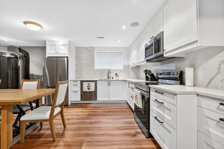 For Lease - 1772 Whitestone Court, Oshawa, Ontario - Photo 3