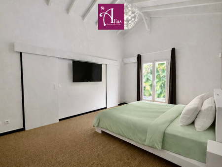 Location Maison 5 pièces 119m² BAIE MAHAULT 97122 - Photo 2