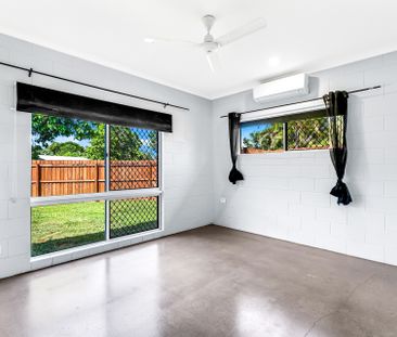 BEAUTIFUL FAMILY HOME WITH MODERN COMFORTS - Photo 5