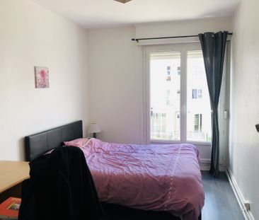 Appartement T2 de 47,86 m2- Proche Centre Ville - Rue de Paris - Photo 1