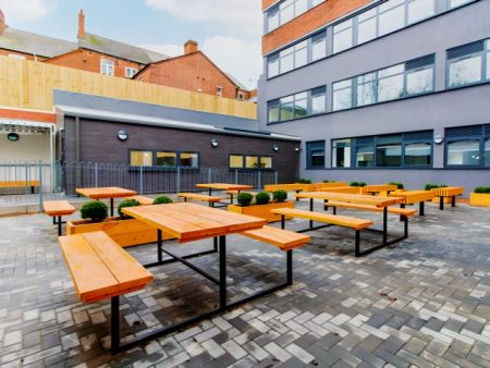 Deluxe Studio - Photo 2