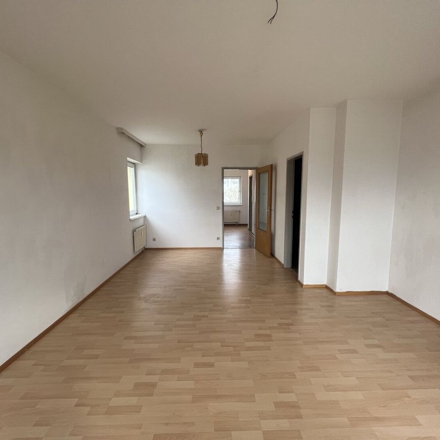 Helle, geräumige Maisonettewohnung in Enns! - Foto 1