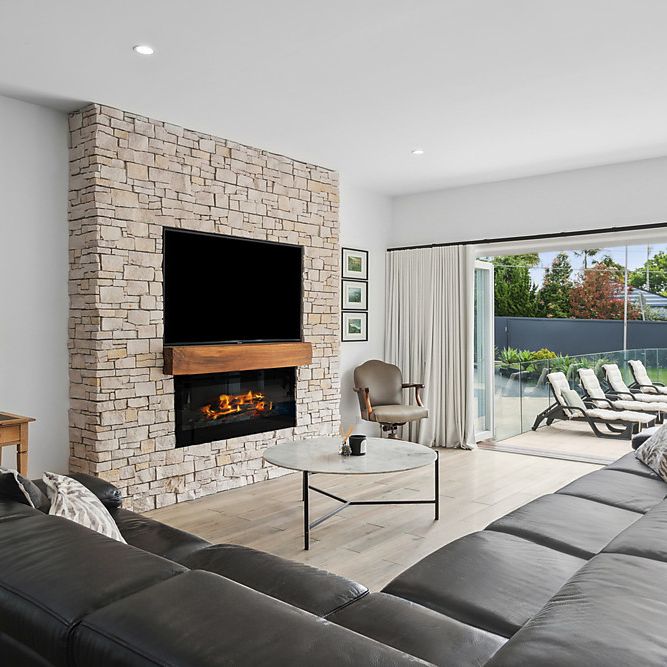 106 Pringle Avenue, Belrose NSW 2085 - House For Rent | Domain - Photo 1
