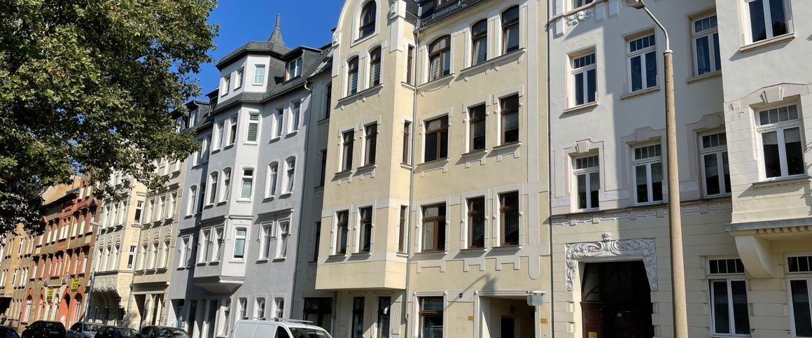 Diese Wohnung wird aktuell noch geräumt und bis März 2025 für Sie hergerichtet - Photo 1