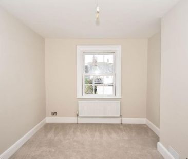 3 bedroom detached house to rent - Photo 4