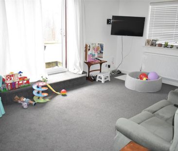 2 bedroom cottage to rent - Photo 1