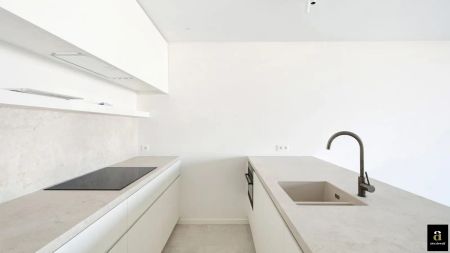 Ongemeubeld nieuwbouwappartement op 1e verdieping - Photo 4