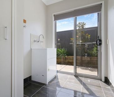 16 Lysterfield Lane, Wodonga - Photo 2