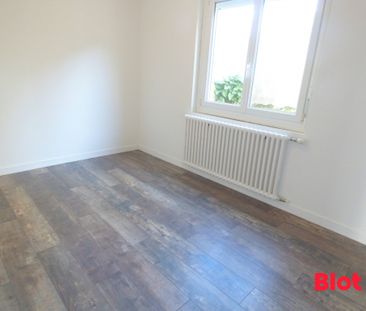 Location Maison 4 pièces 89m² ST AVE 56890 - Photo 4