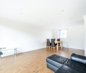 Claremont House, E2, London - Photo 4