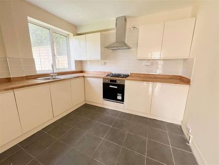 Quebec Road, St. Leonards, TN38 - Photo 3