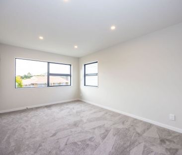 Brand New Designer Quality Home - Photo 6