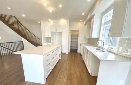 For Lease - 934 Embankment Street, Stittsville - Munster - Richmond, Ontario - Photo 3