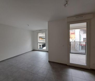 Location Appartement 1 pièce 32m² THONON LES BAINS 74200 - Photo 1