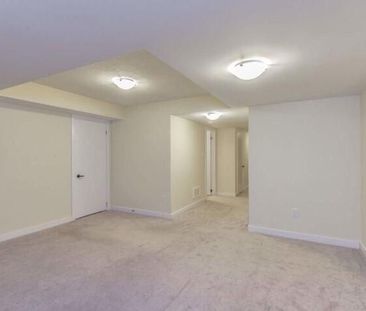 For Lease - 6 Baffin Crescent, Brampton, Ontario - Photo 4