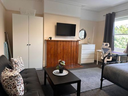 Room 2: 85 Epsom Road, Guildford, GU1 3PA - Photo 5