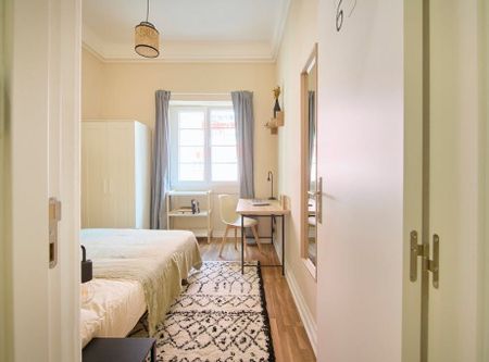 Alameda Dom Afonso Henriques, Lisbon, Lisbon 1000-252 - Photo 2