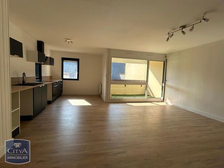 Location Appartement 4 pièces 78m² RENNES 35700 - Photo 2