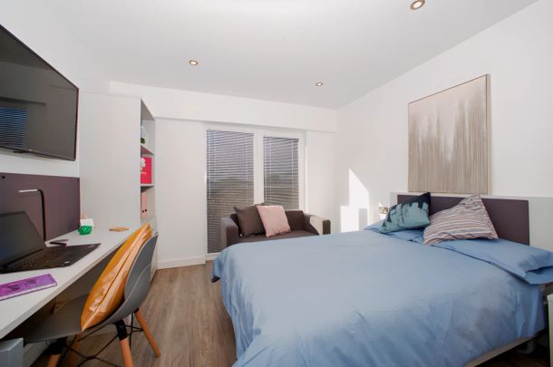 Bronze Plus Studio (floor G,1,2&3) - Photo 1