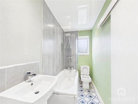 2 bedroom terraced house to rent - Photo 2