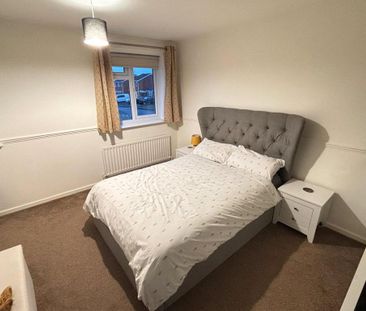 2 bedroom semi-detached house to rent - Photo 5