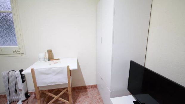 Room for rent in shared apartment in Barcelona - Foto 1