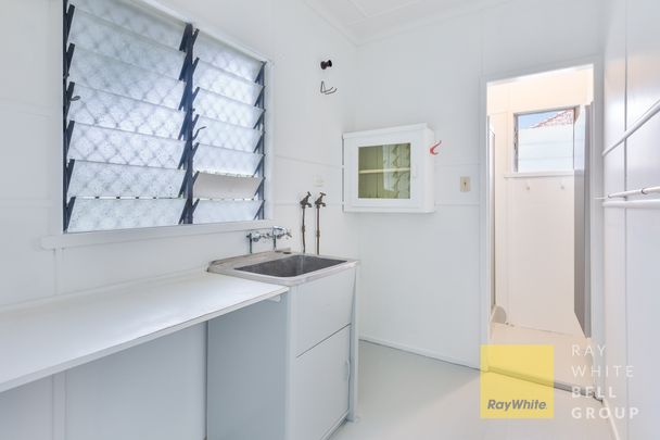 174 Queen Street, Southport QLD 4215 - House For Rent | Domain - Photo 1