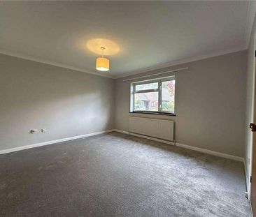 Mayfield, Rowledge, Farnham, Surrey, GU10 - Photo 6