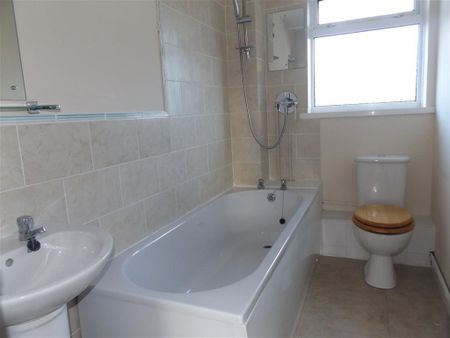 Pen Y Cae, Mornington Mews, Caerphilly - Photo 5