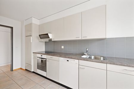 3 Zimmer, 82 m², 1. Stock - Foto 2
