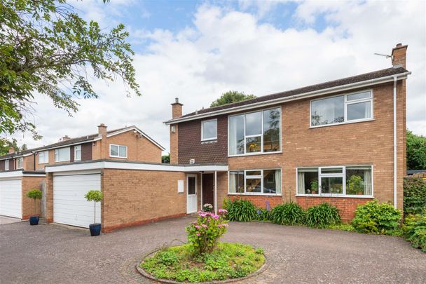 4 bed detached house to rent in Barcheston Road, Knowle, B93 - Photo 1