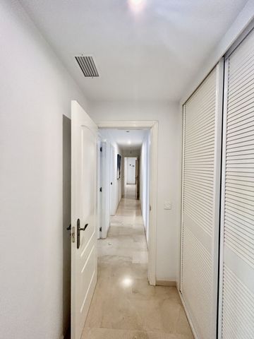 Ground Floor Apartment · San Pedro de Alcántara - Photo 5