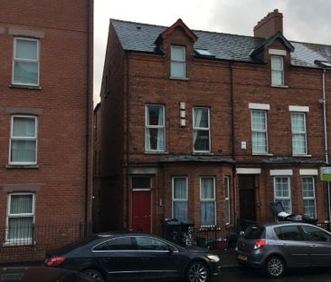 Flat 2-2 Eglantine Gardens, BT96EZ, Belfast - Photo 4