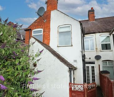 3 bedroom terraced house to rent - Photo 2
