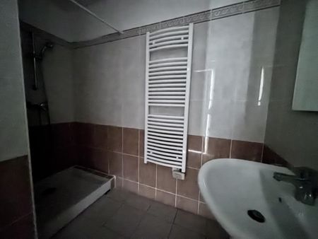 Location appartement à Bastia - Photo 3
