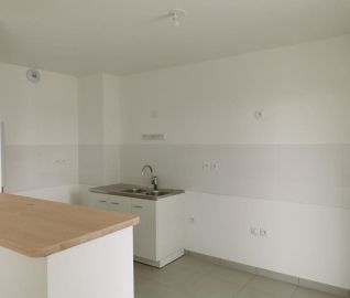 Appartement 3 pièces 74.1 m² - Photo 3