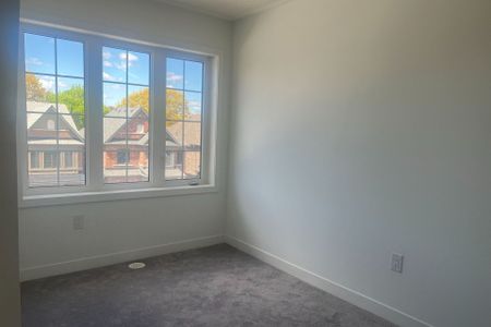 For Lease - 19 Frank Lloyd Wright Street, Whitby, Ontario - Photo 4