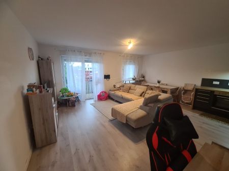 Location Appartement 3 pièces 67m² VALENCIENNES 59300 - Photo 3