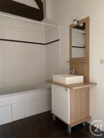 Location Appartement 2 pièces 38m² FONTAINEBLEAU 77300 - Photo 4