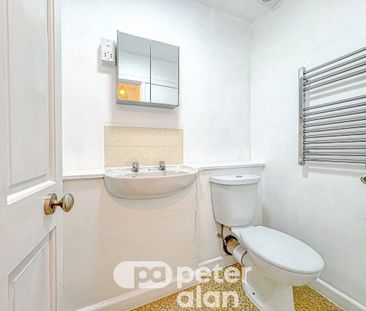 Llwyn Deri Close, Bassaleg, Newport - Photo 5